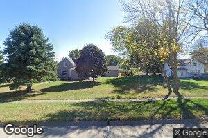 502 E Division St, Alton, IA 51003