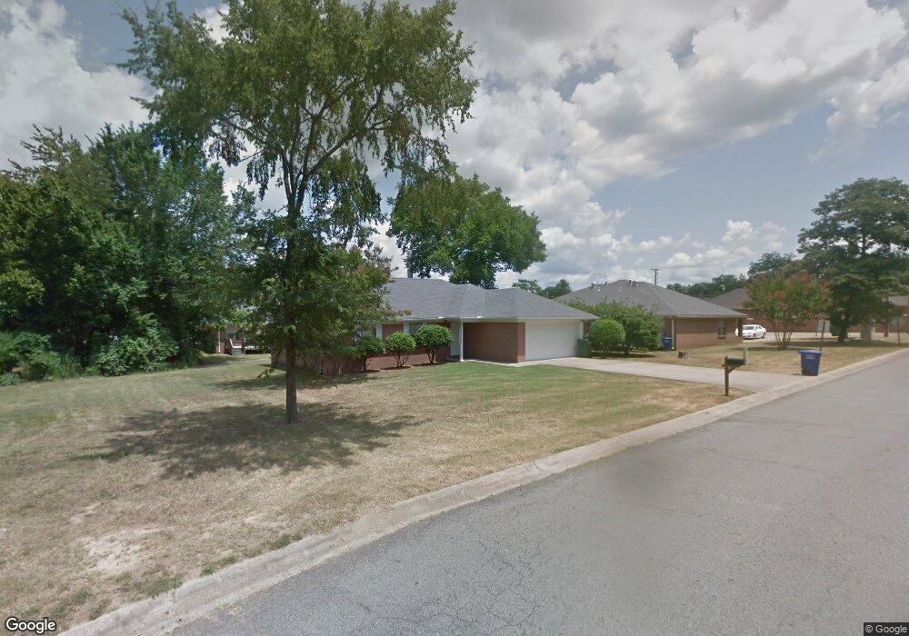 2720 Laura Ln, Conway, AR 72034 - photo 1