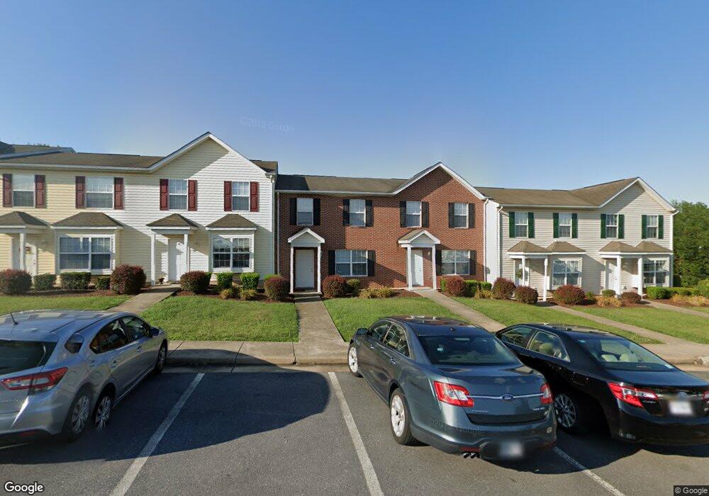 384 Pheasant Run Cir, Harrisonburg, VA 22801 - photo 1