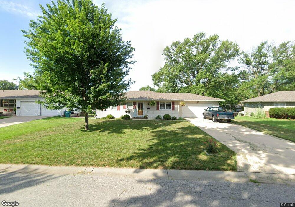 5120 Long Dr, Shawnee, KS 66216 - photo 1