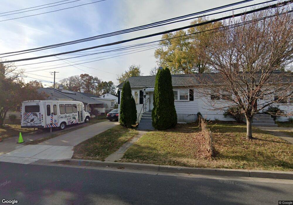 24 Chestnut St, Gaithersburg, MD 20877 - photo 1