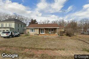 107 E 3rd Ave, Caney, KS 67333