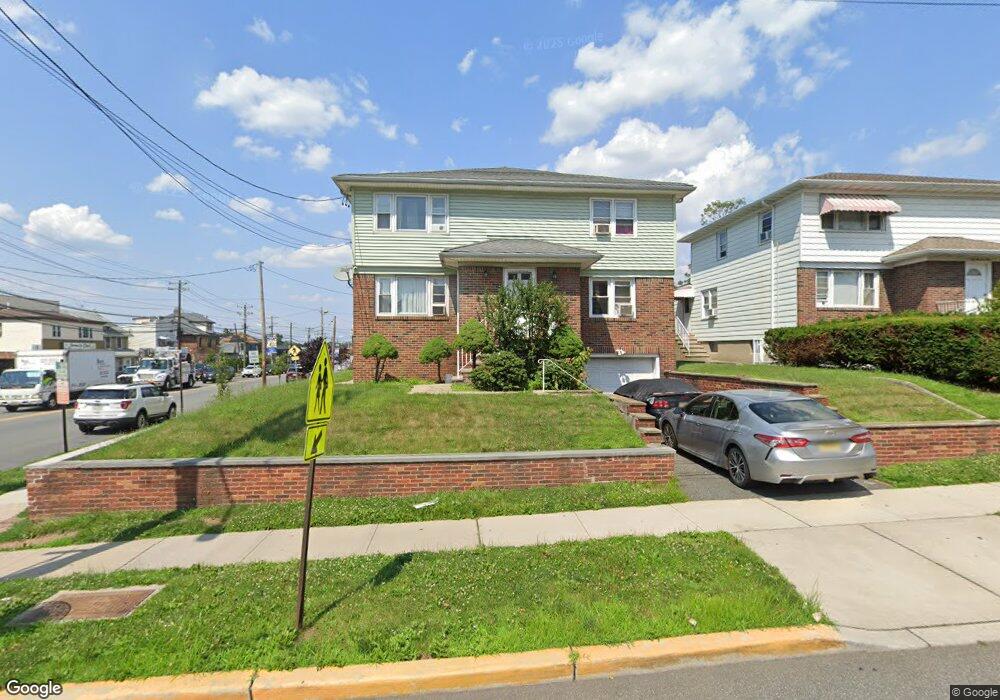 601 Page Ave, Lyndhurst, NJ 07071 - photo 1