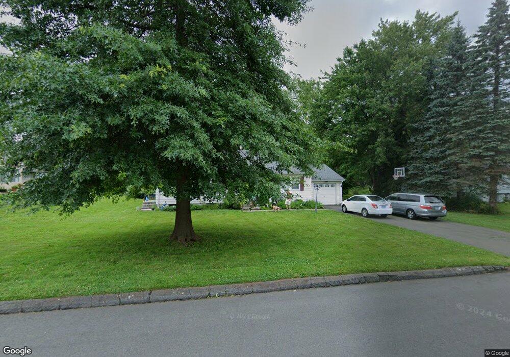 13 Old Village Rd, Bloomfield, CT 06002 - photo 1