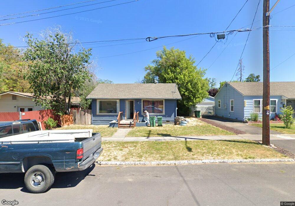 2409 Applegate Ave, Klamath Falls, OR 97601 - photo 1