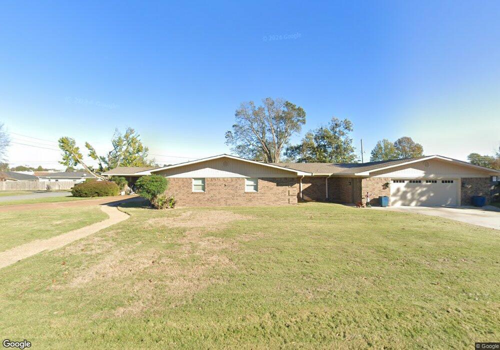 2001 S Prairie St, Stuttgart, AR 72160 - photo 1