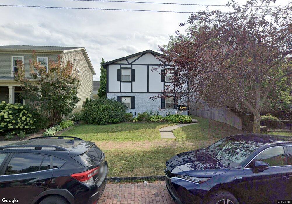 497 E Sycamore St unit A, Columbus, OH 43206 - photo 1