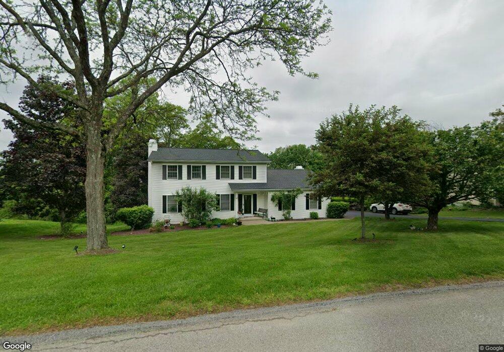 15 Robin Ln, Wappingers Falls, NY 12590 - photo 1