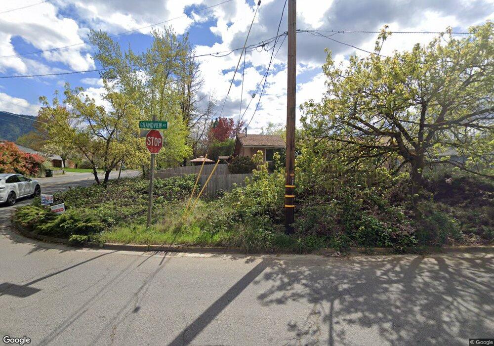 1299 Grandview Ave, Grants Pass, OR 97527 - photo 1