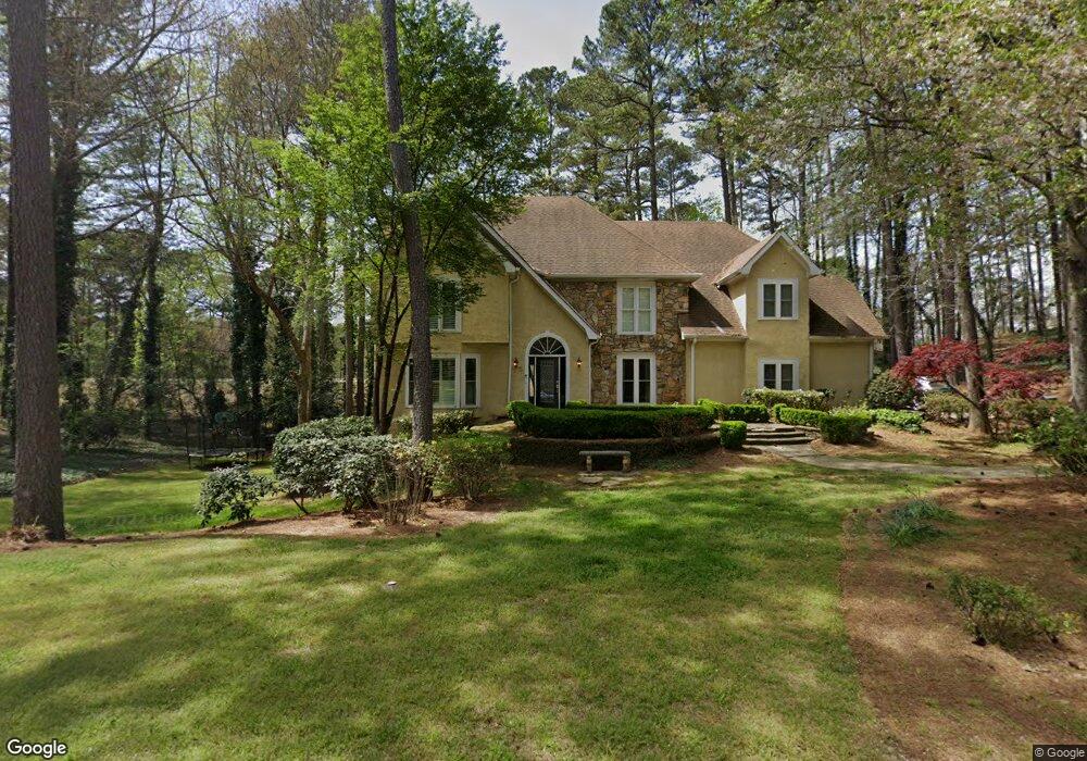 10230 Carleigh Ln, Roswell, GA 30076 - photo 1