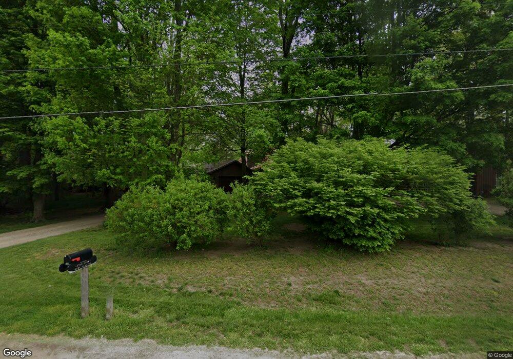 135 E 500 N, Howe, IN 46746 - photo 1