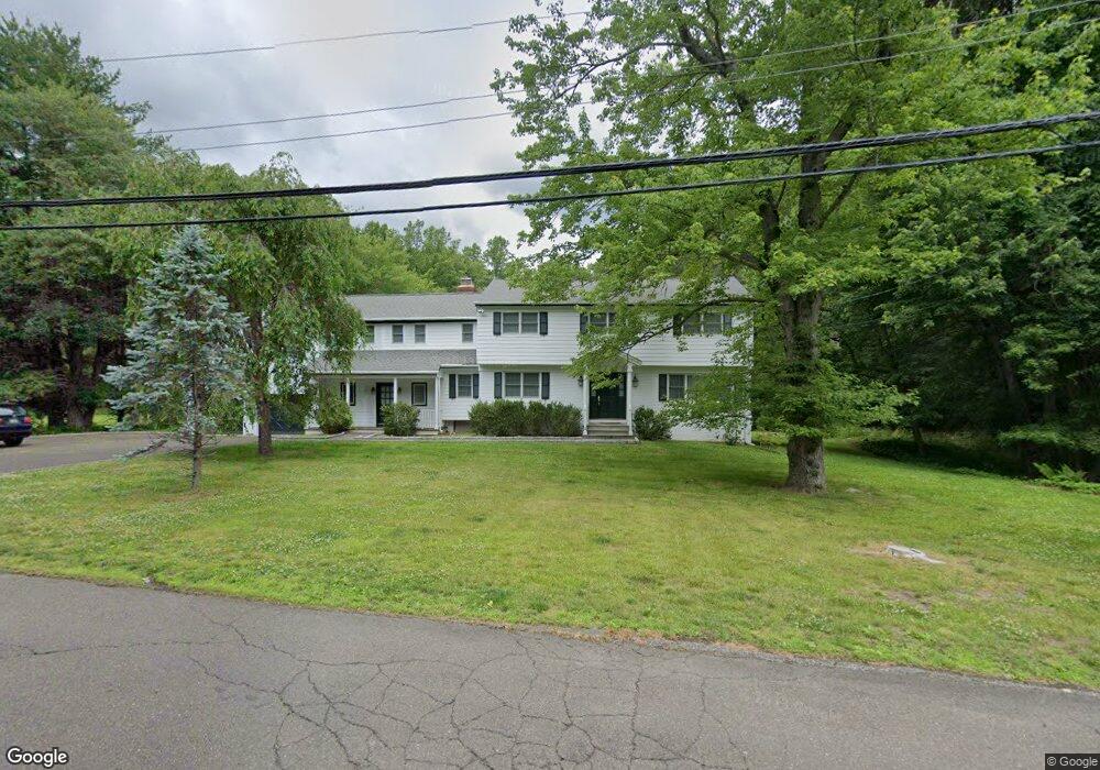 60 Riverbank Dr, Stamford, CT 06903 - photo 1