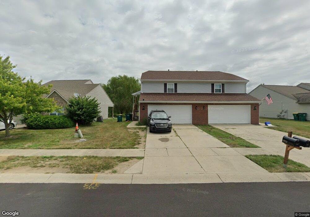 1923 Acorn Blvd, Franklin, IN 46131 - photo 1