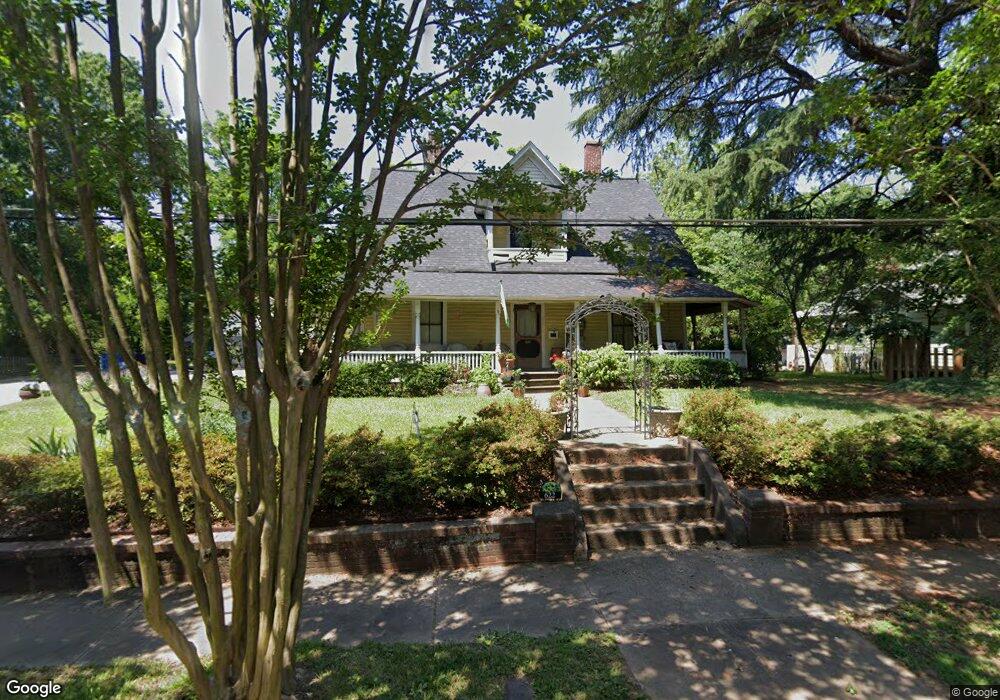 622 Highland Ave, Statesville, NC 28677 - photo 1