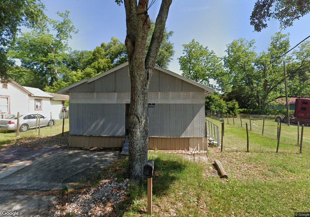 905 8th Ave SE, Moultrie, GA 31768 - photo 1