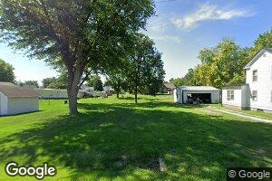 715 French St, Chapin, IL 62628