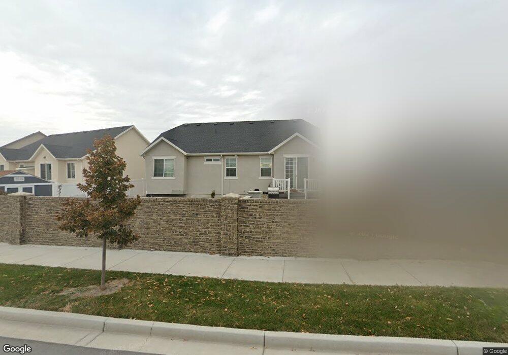 1391 W Ledgebrook Ln, Lindon, UT 84042 - photo 1