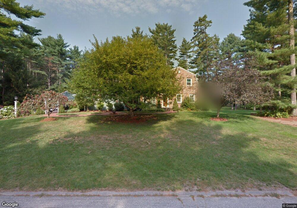 1 Hitchin Post Ln, MerriMacK, NH 03054 - photo 1