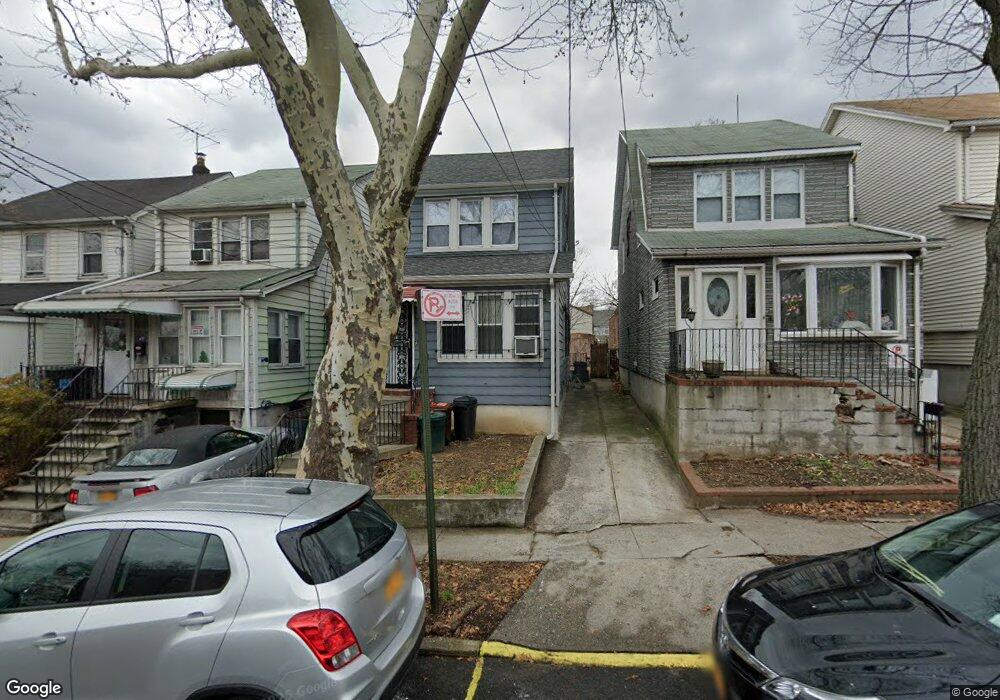 6113 156th St, Flushing, NY 11367 - photo 1