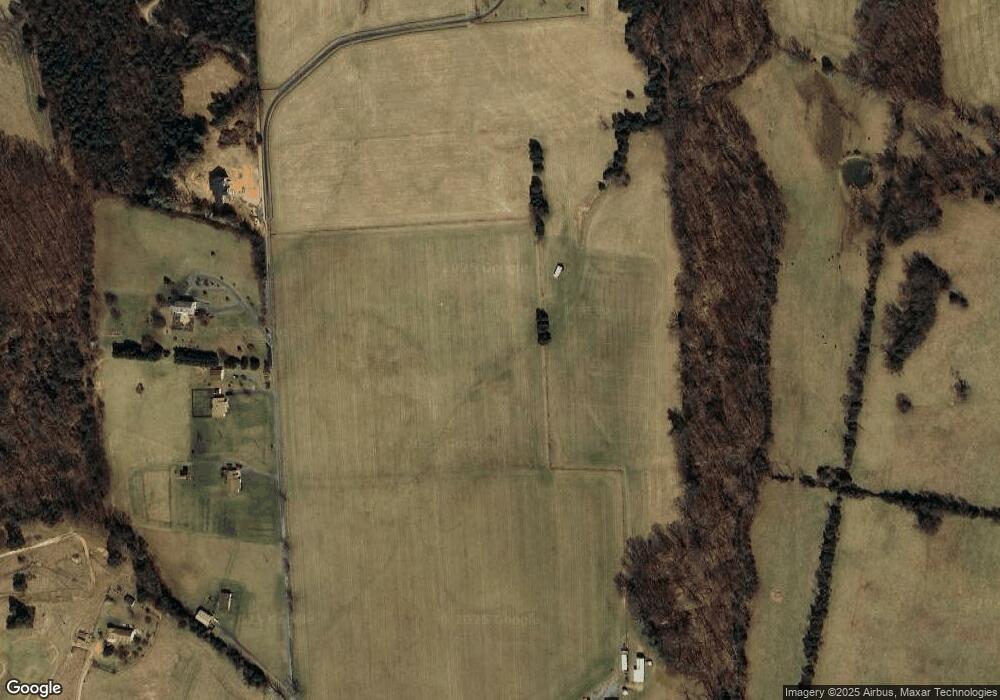 1965 Bentonville Rd, Bentonville, VA 22610 - photo 1