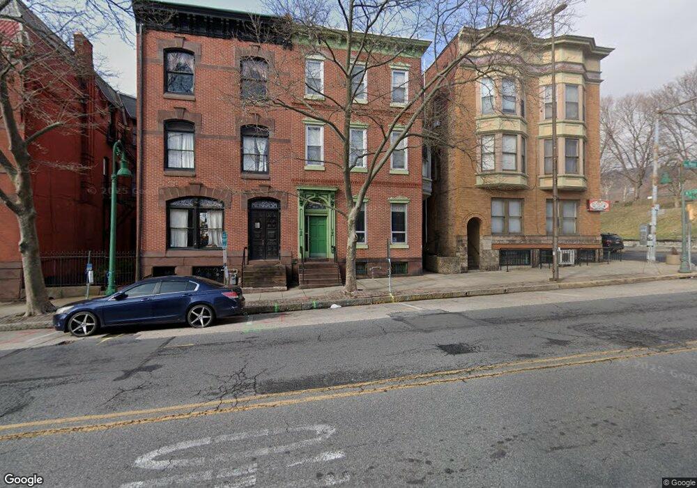 1047 Penn St, Reading, PA 19601 - photo 1