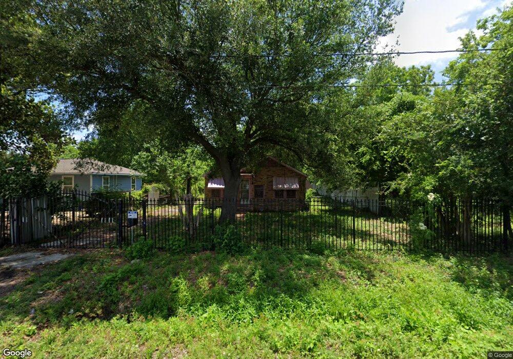 6324 Wayne St, Houston, TX 77026 - photo 1