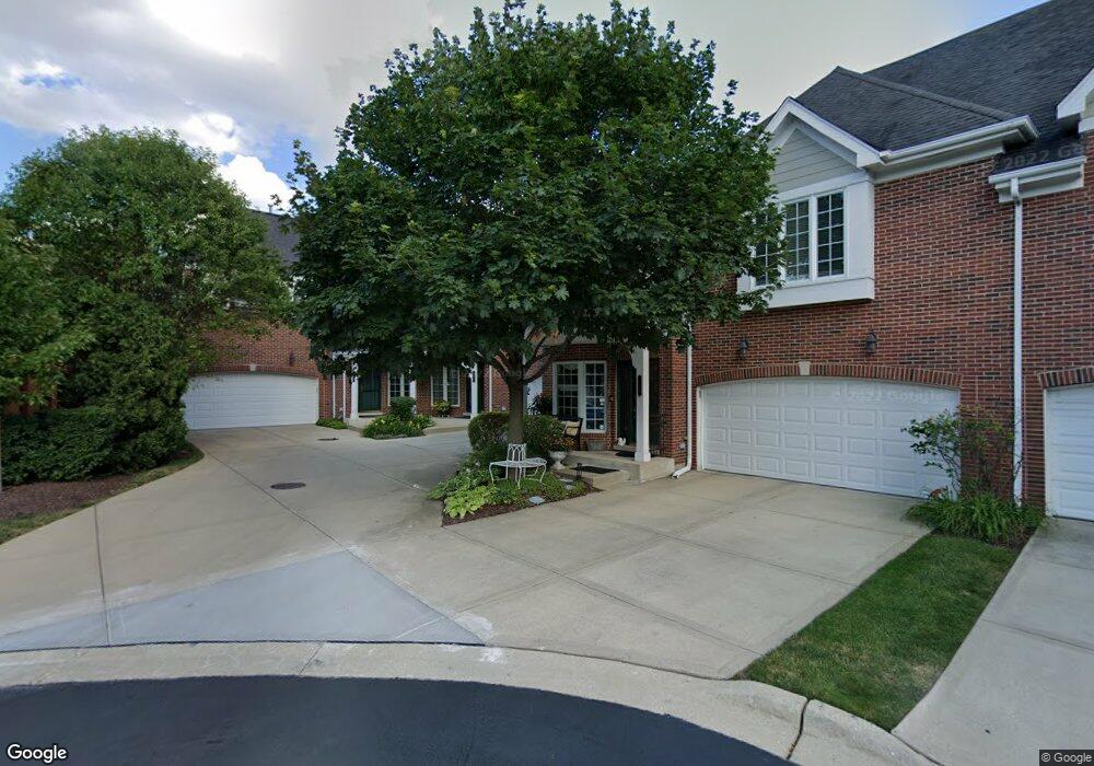 126 E Knighton Place, Elmhurst, IL 60126 - photo 1