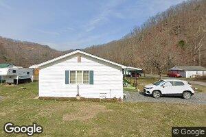 12 Glen St, Glen Fork, WV 25845