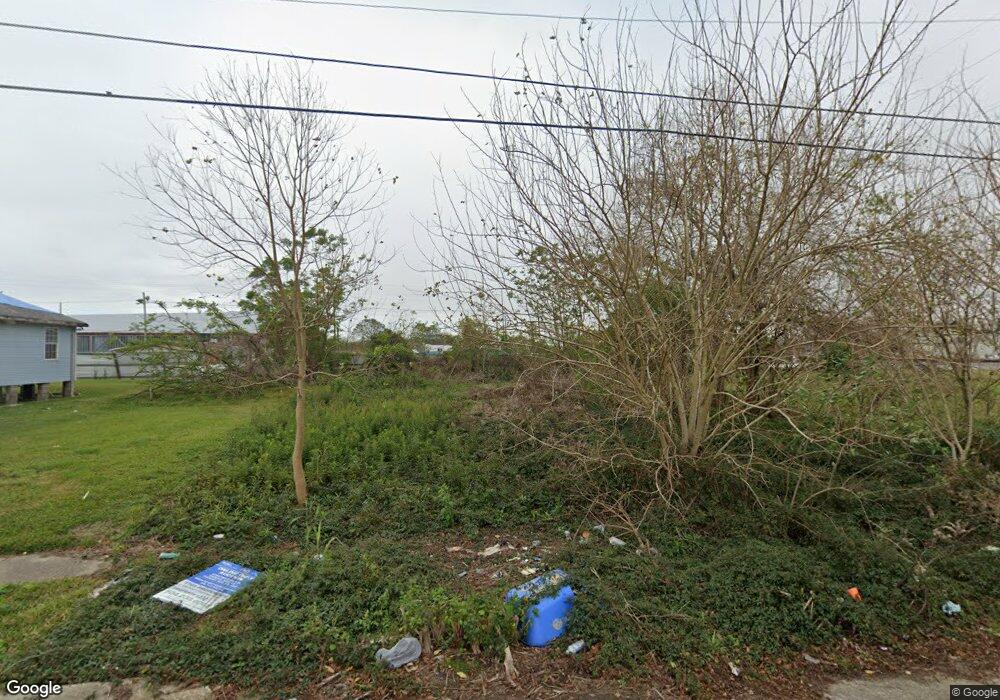 2715 Metropolitan St, New Orleans, LA 70126 - photo 1