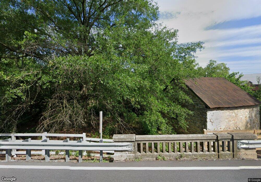 11310 Mapleville Rd, Smithsburg, MD 21783 - photo 1