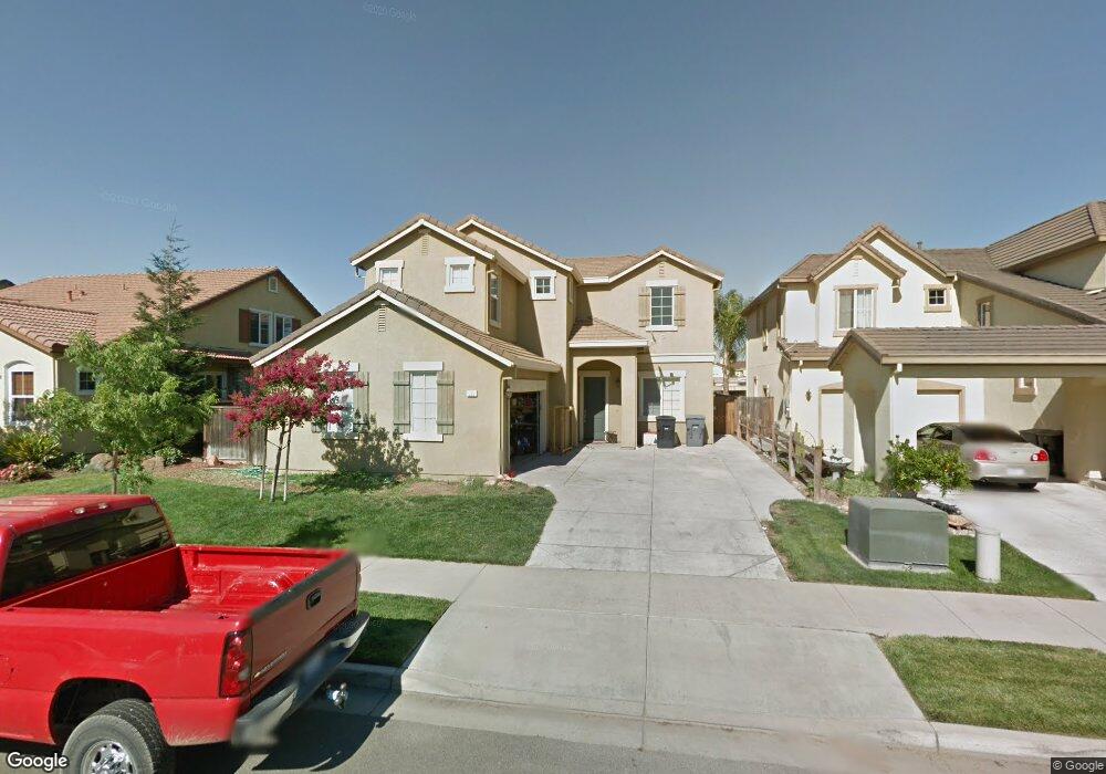 569 Branding Iron St, Oakdale, CA 95361 - photo 1