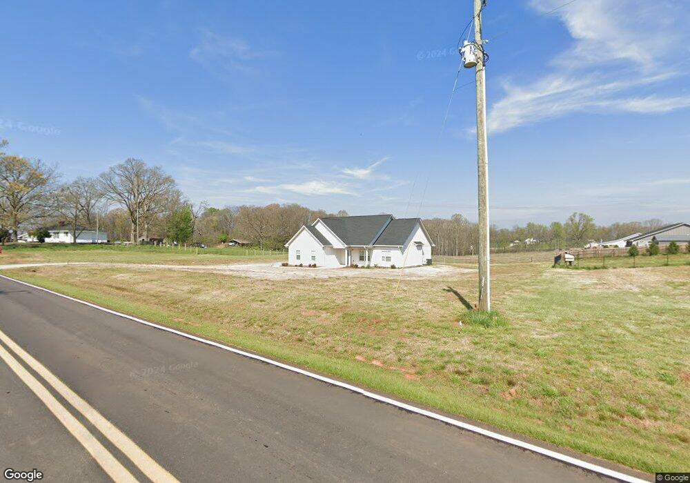 270 Neal Little Rd, Carnesville, GA 30521 - photo 1