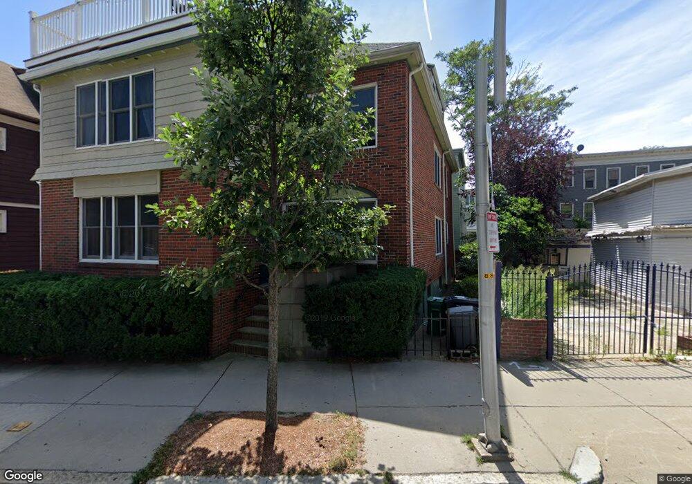 1492 Cambridge St unit 3, Cambridge, MA 02139 - photo 1