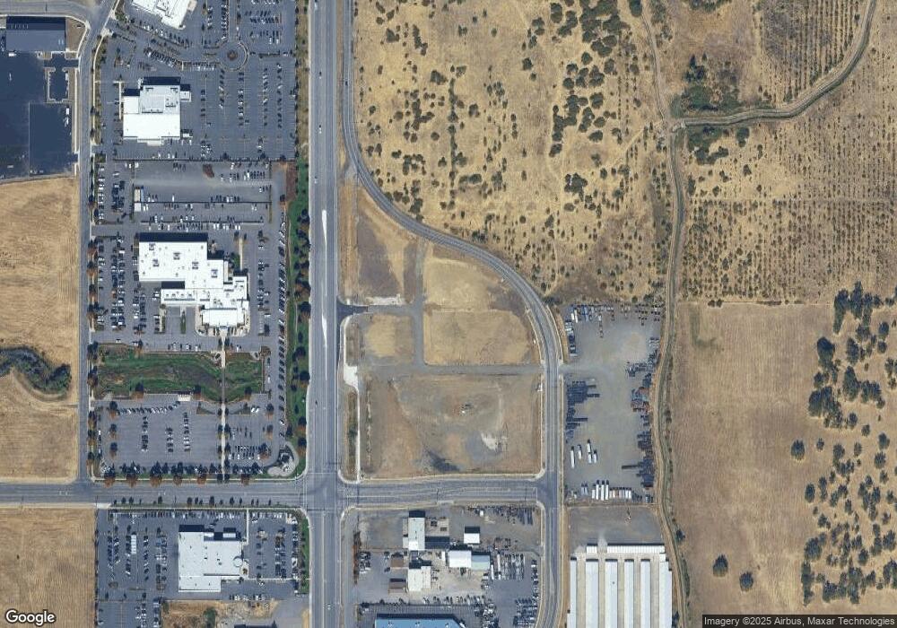 4277 Crater Lake Ave, Medford, OR 97504 - photo 1