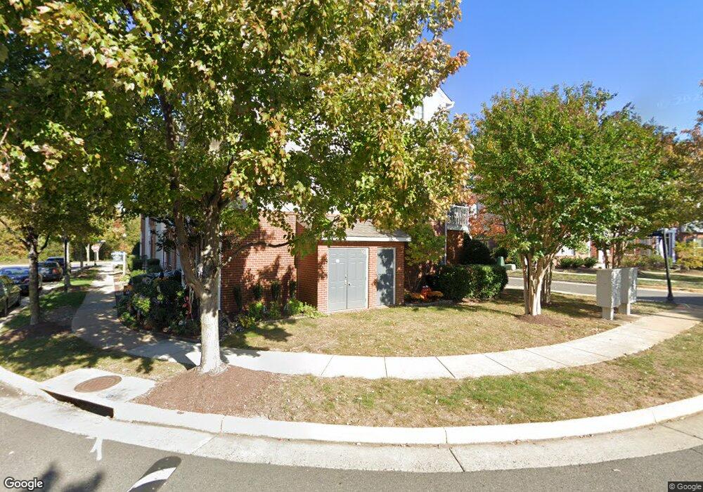 25308 Shipley Terrace, Chantilly, VA 20152 - photo 1