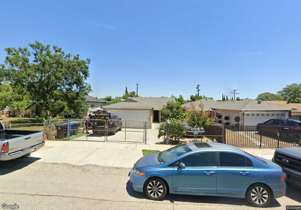 13550 Dyer St, Sylmar, CA 91342 - photo 1