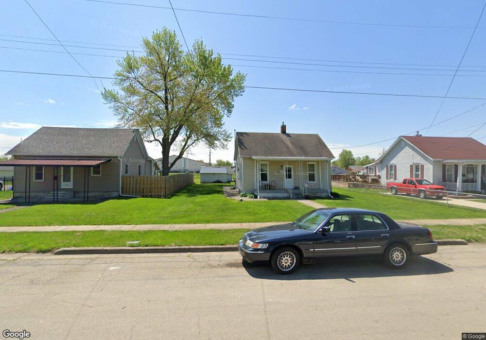 1625 Delavan St, Lincoln, IL 62656 - photo 1