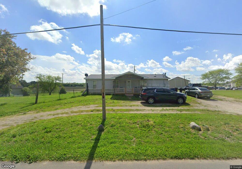 403 N Wabash Ave, La Fontaine, IN 46940 - photo 1