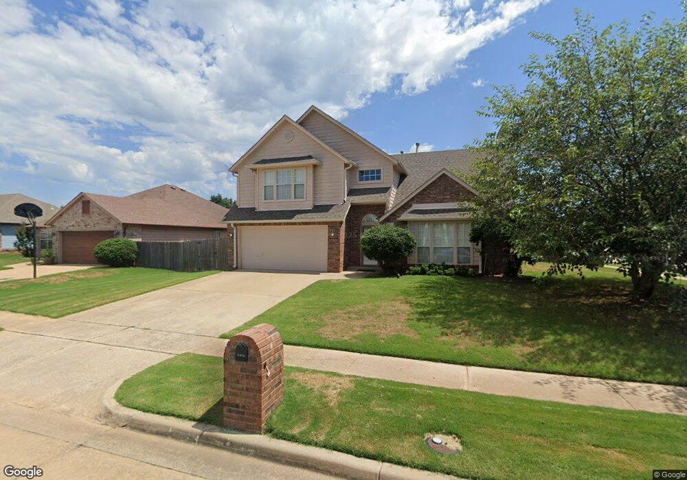 5413 S Narcissus Ave, Broken Arrow, OK 74011 - photo 1