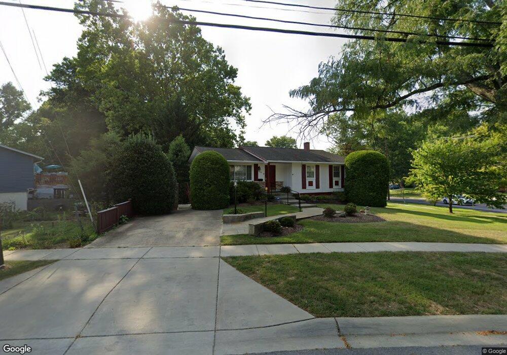 4318 Merton Rd, Rockville, MD 20853 - photo 1