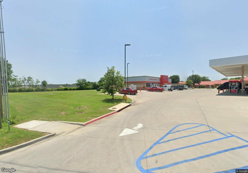 1106 E Bankhead Dr, Weatherford, TX 76086 - photo 1