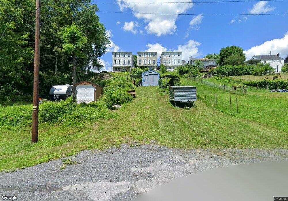 255 W High St, Coaldale, PA 18218 - photo 1