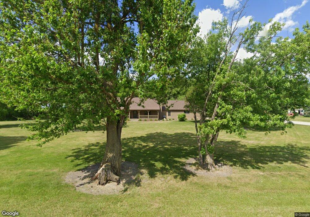 1062 E Kirklin Brick Rd, Frankfort, IN 46041 - photo 1