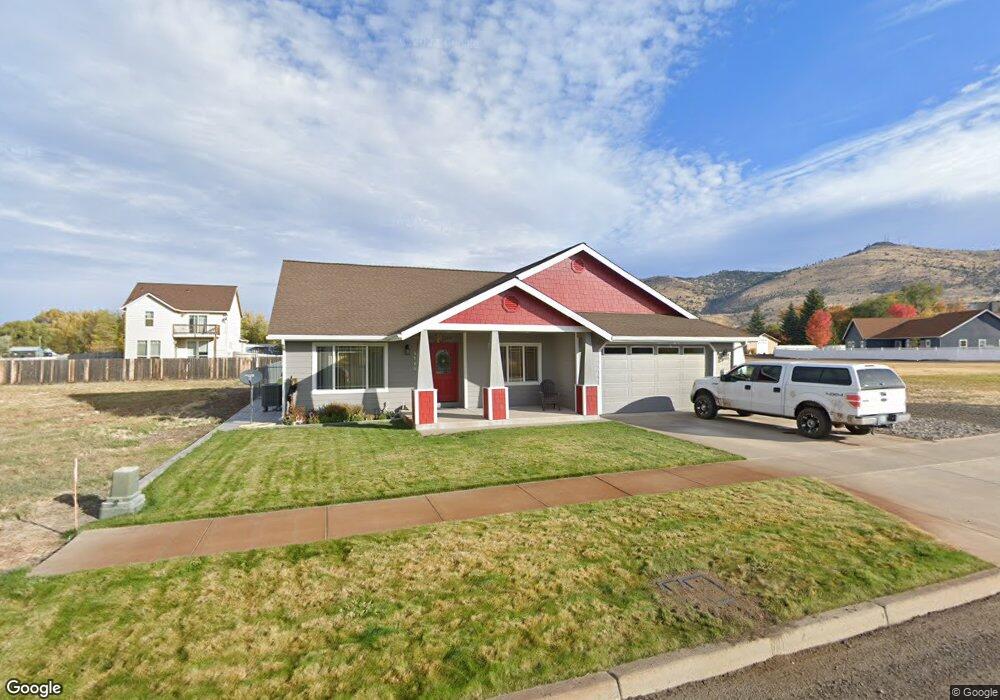 1720 Drake St, Lakeview, OR 97630 - photo 1