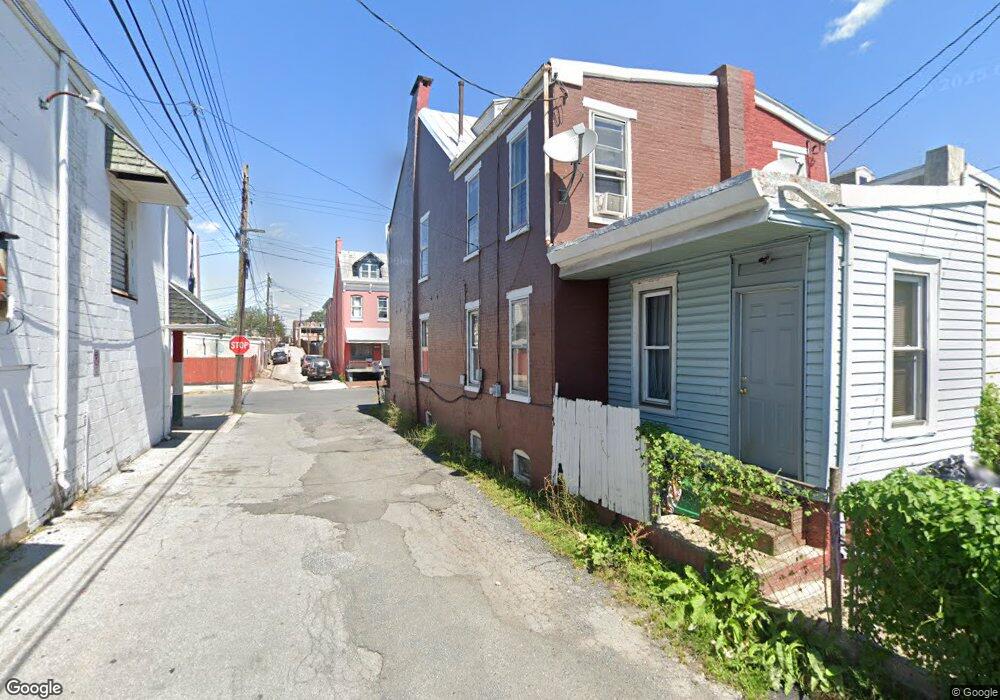 910 Perry St, Reading, PA 19604 - photo 1