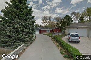806 Westpark Dr, Chadron, NE 69337