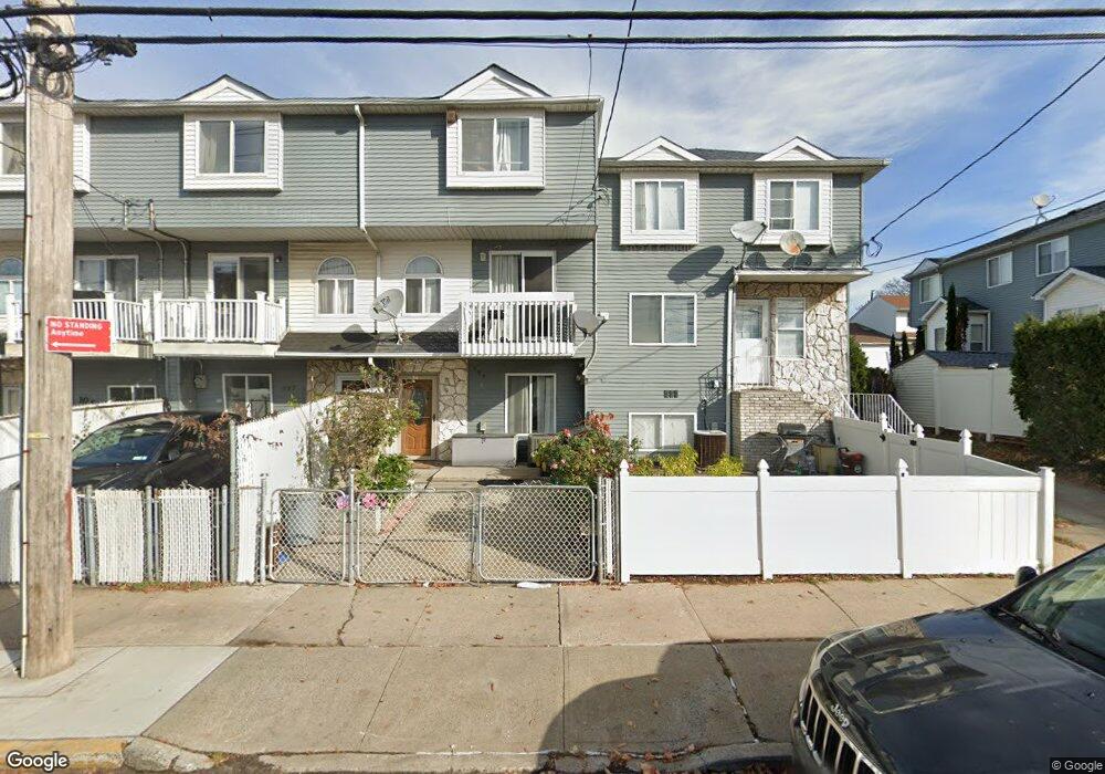 109 Richmond Hill Rd, Staten Island, NY 10314 - photo 1