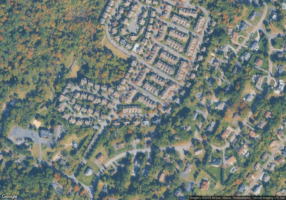 9 Generals Ln, Totowa, NJ 07512 - photo 1