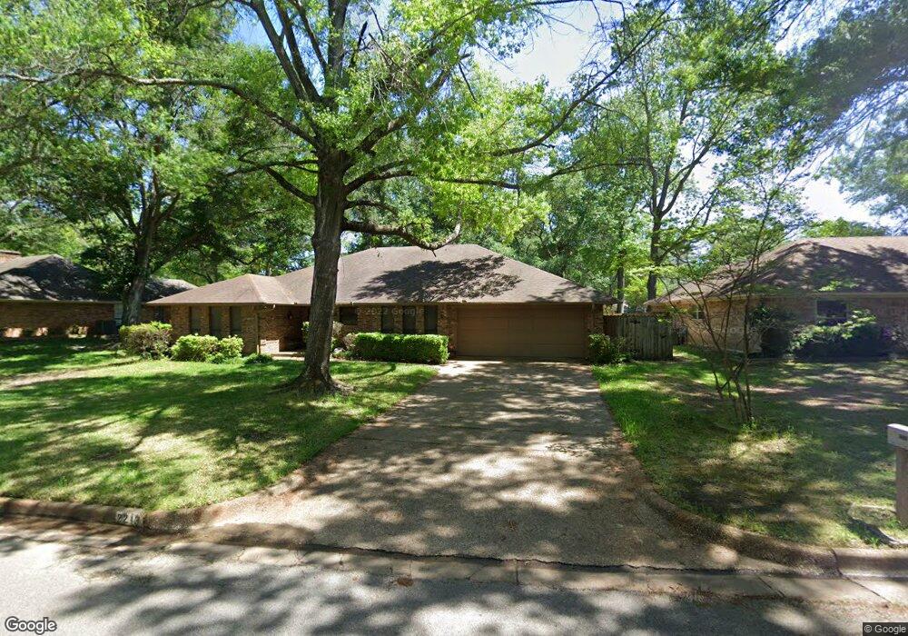 2213 Kensington Dr, Tyler, TX 75703 - photo 1