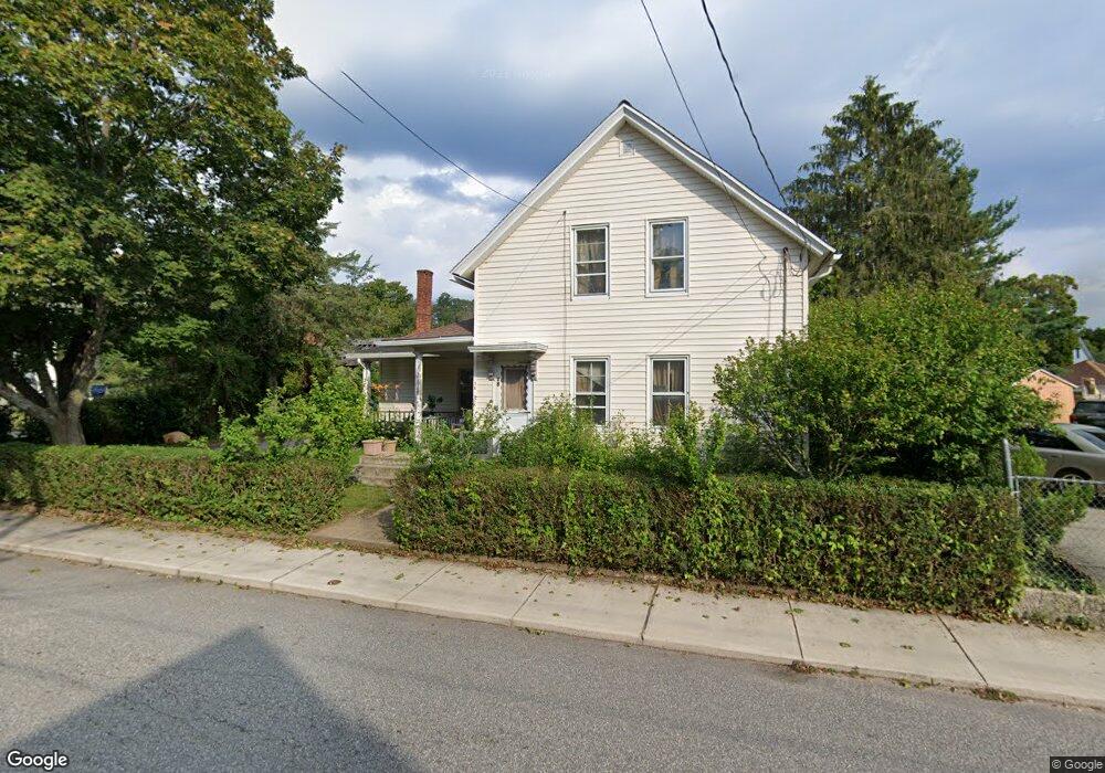 18 Adelbert St, Willimantic, CT 06226 - photo 1